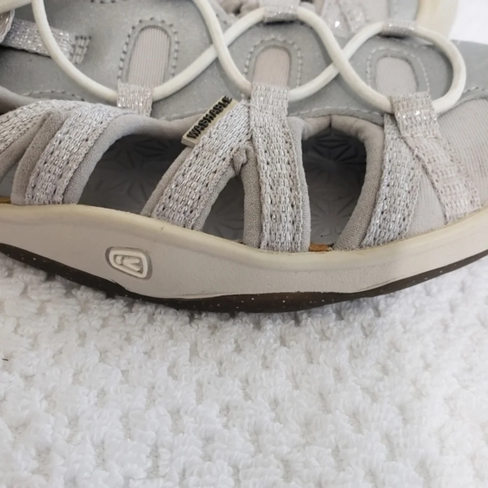 Keen Washable Child's Shoes‎ Grey Size 4 Sparkles